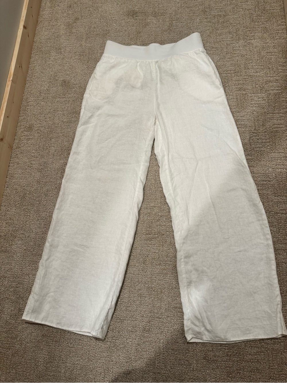 Soft surrounding white linen wide leg pants M stretch waist
